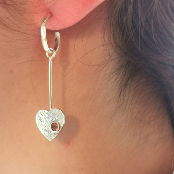 Boucles d'oreilles pendantes argent et grenat et Morganite "I love you" – Image 9