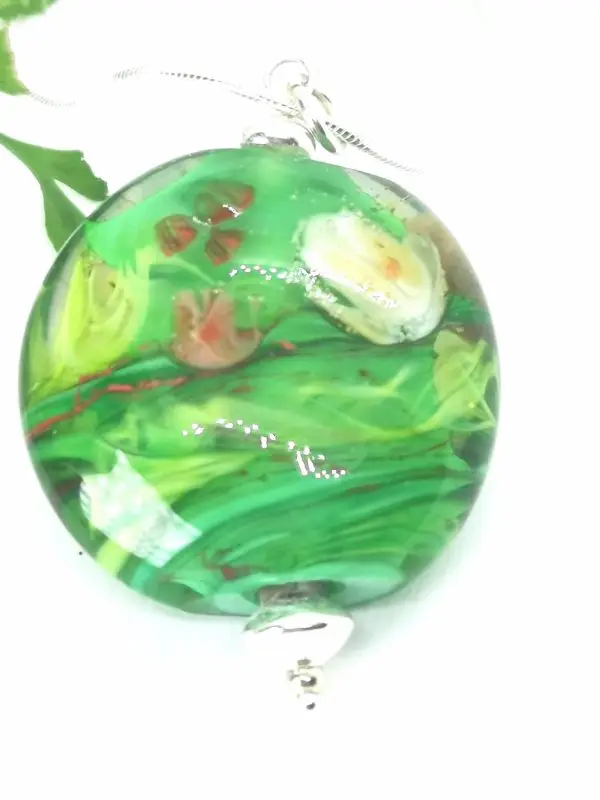 Magnifique Pendentif perle de verre murano vert sur chaine argent – Image 2