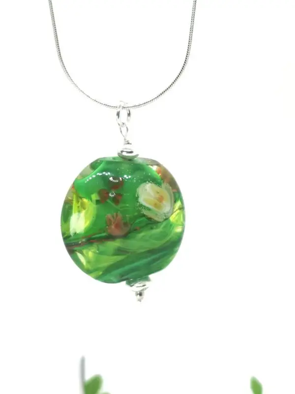 Magnifique Pendentif perle de verre murano vert sur chaine argent